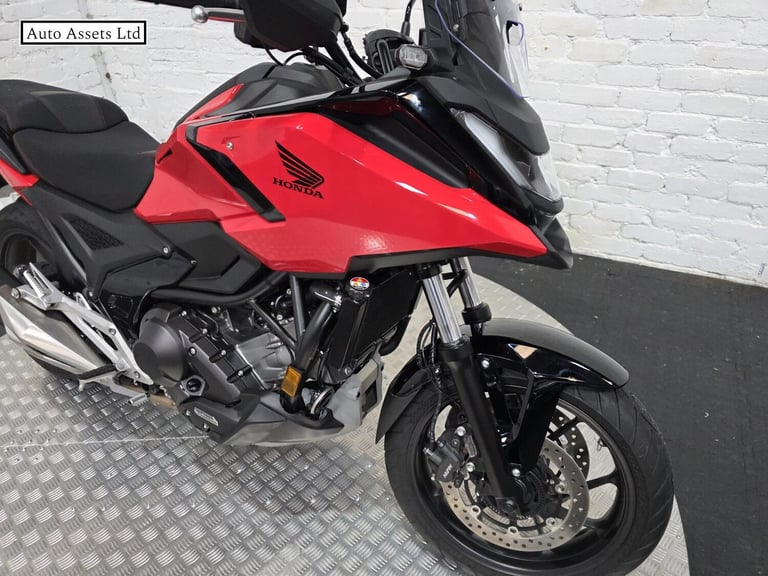 2025 Honda NC750X 750 Adventure Petrol DCT Euro 5 (58 ps) Adventure Petrol Automatic