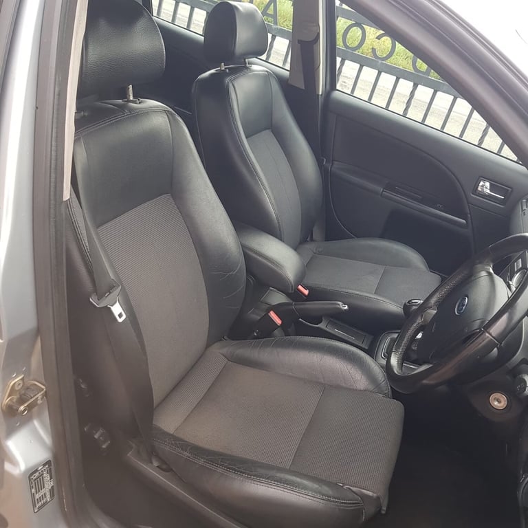 2006 Ford Mondeo 2.2TDCi 155 Edge 5dr HATCHBACK Diesel Manual