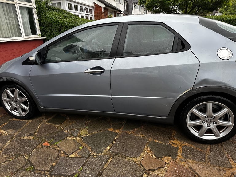 Honda, CIVIC, Hatchback, 2007, Semi-Auto, 1799 (cc), 5 doors