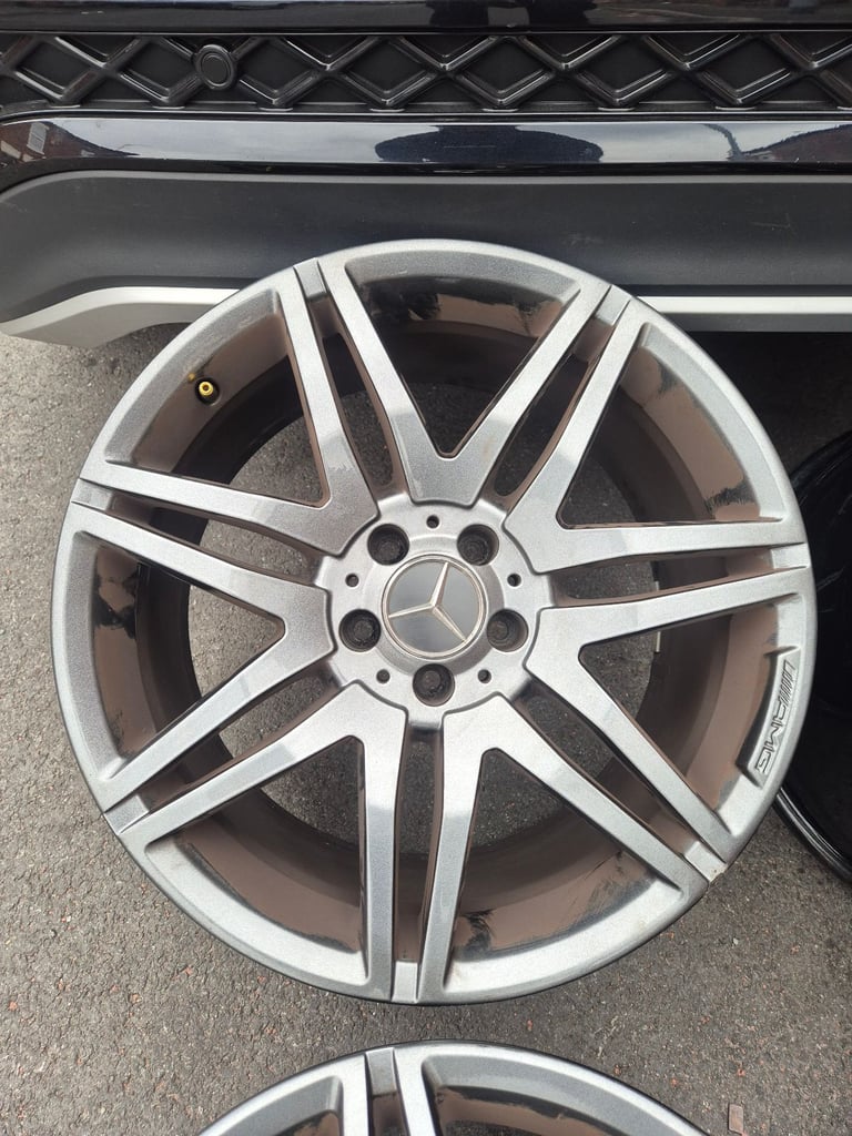 🌟Genuine Mercedes Night edition 19 inch staggered alloy wheels 