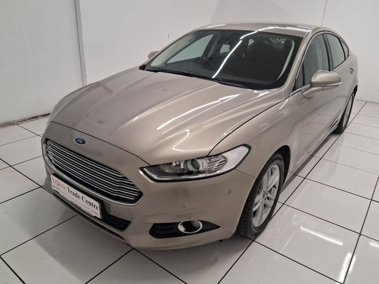 2015 Ford Mondeo 2.0 TDCi Titanium Hatchback 5dr Diesel Manual Euro 6 (s/s) (150 ps) HATCHBACK Di...