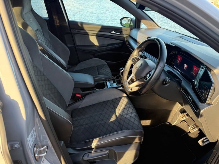 2023 23 VOLKSWAGEN GOLF 1.5 TSI R-LINE HATCHBACK 5DR PETROL MANUAL EURO 6 (S/S) 