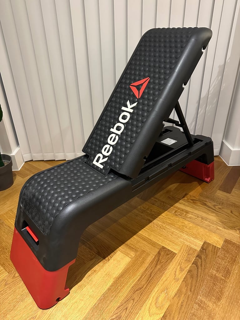 Reebock Deck & Dumbbells