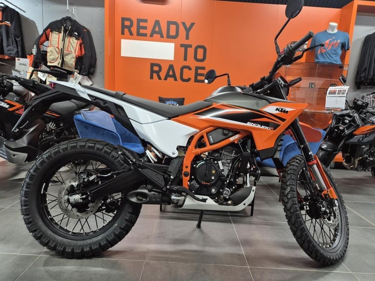 NEW 125 KTM Enduro R