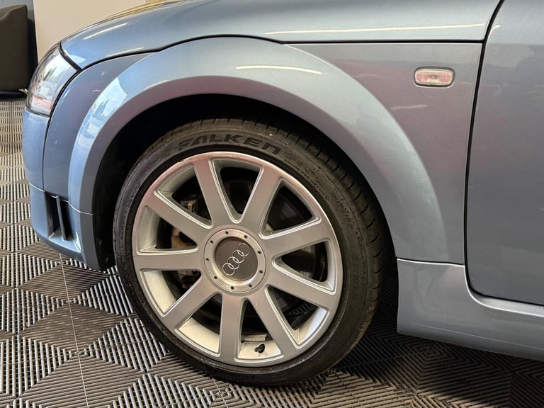 2005 Audi TT 3.2 V6 DSG quattro 2dr COUPE Petrol Automatic