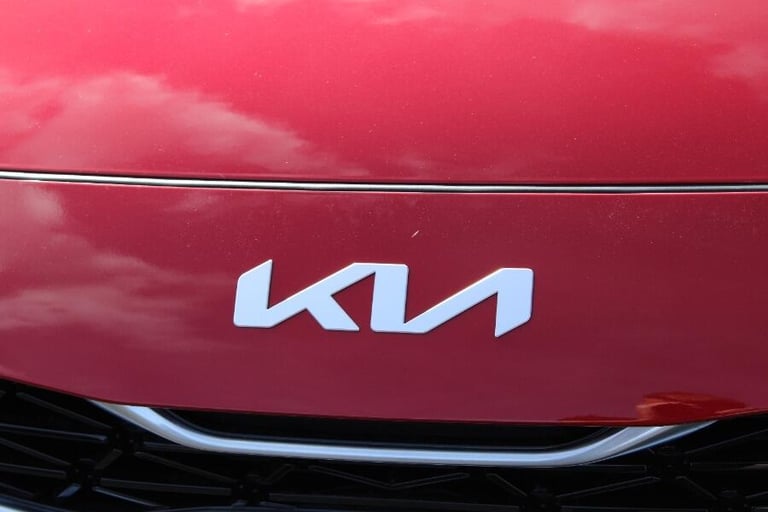2025 Kia Ceed 1.5 T Gdi Gt Line Hatchback 5dr Petrol Dct Euro 6 (s/s) (138 Bhp) HATCHBACK Petrol ...