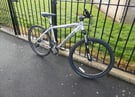 ALLOY Frame 27 Gears Front Suspension Truvativ Bits Fully Serviced +Mudguards Lights Etc if Needed