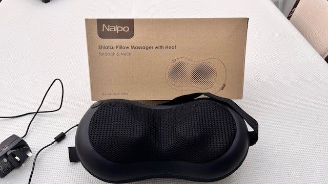 Naipo massager