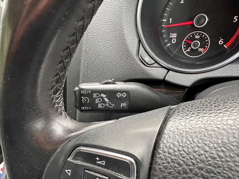 2010 Volkswagen Golf 2.0 TDi 140 SE 5DR NEW MOT LEZ FREE HATCHBACK Diesel Manual