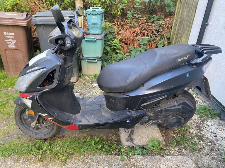 Lexmoto Titan 125 2021