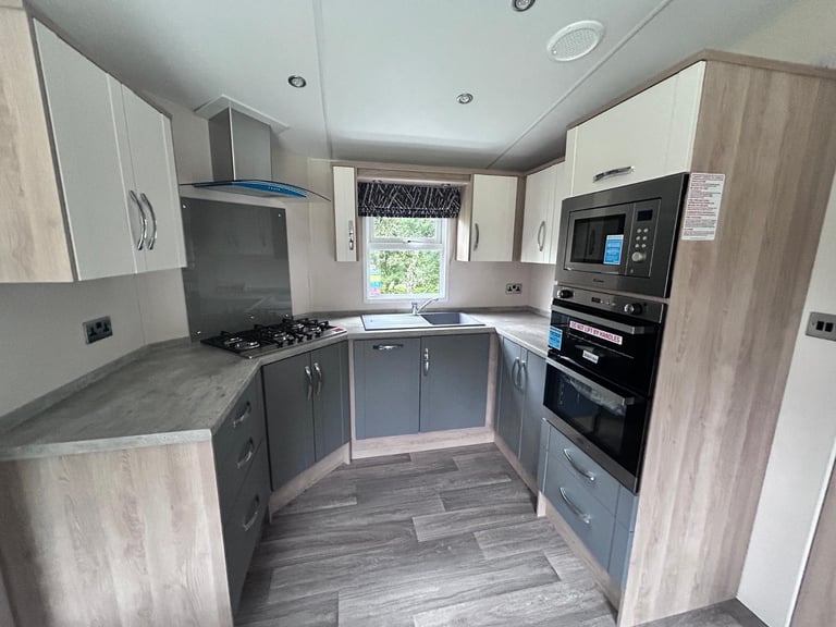 EUROPA SEQUOIA BRAND NEW 40X13FT SITED NEAR SCARBOROUGH ON NEW DEVELOPMENT