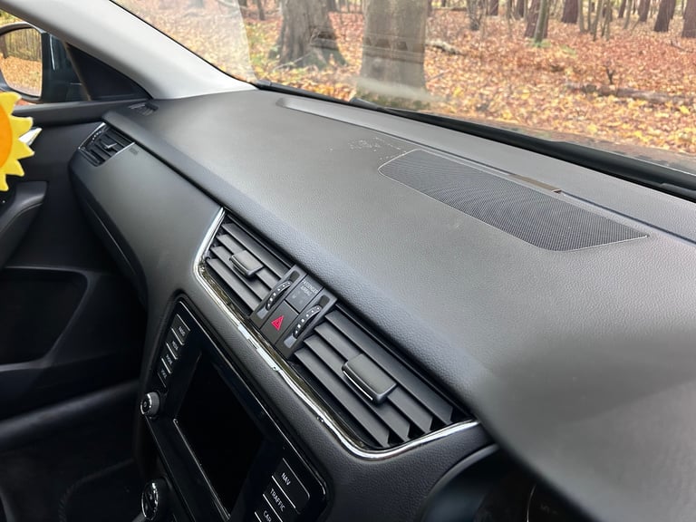 SKODA OCTAVIA ELEGANCE TDI CR 2014 FOR SPARES AND REPAIRS, COOLANT ISSUE