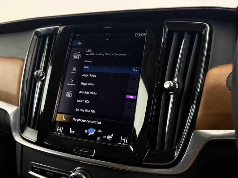 2019 Volvo V90 2.0 D4 Inscription Plus Auto Euro 6 (s/s) 5dr Estate Diesel Automatic