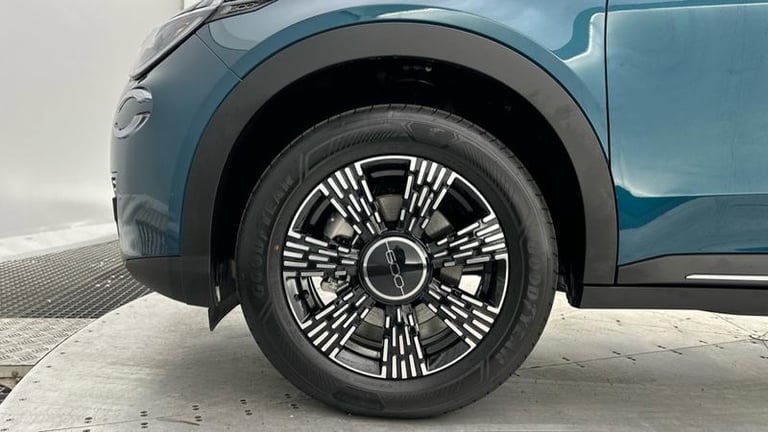 2025 Fiat 600 1.2 MHEV SUV 5dr Petrol Hybrid e-DCT Euro 6 (s/s) (100 ps) Automatic Hatchback Hybr...