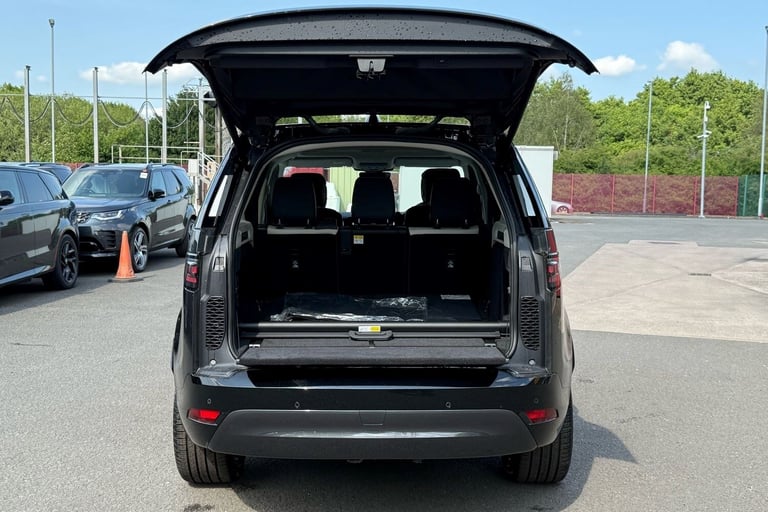 2025 Land Rover Discovery 3.0 D350 MHEV Dynamic HSE Auto 4WD Euro 6 (s/s) 5dr SUV Diesel Automatic