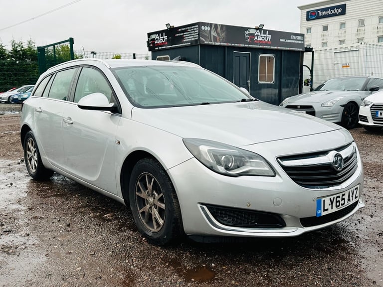 image for 2015 Vauxhall Insignia 2.0 CDTi ecoFLEX Design 5dr ULEZ COMPLIANT ESTATE Diesel Manual