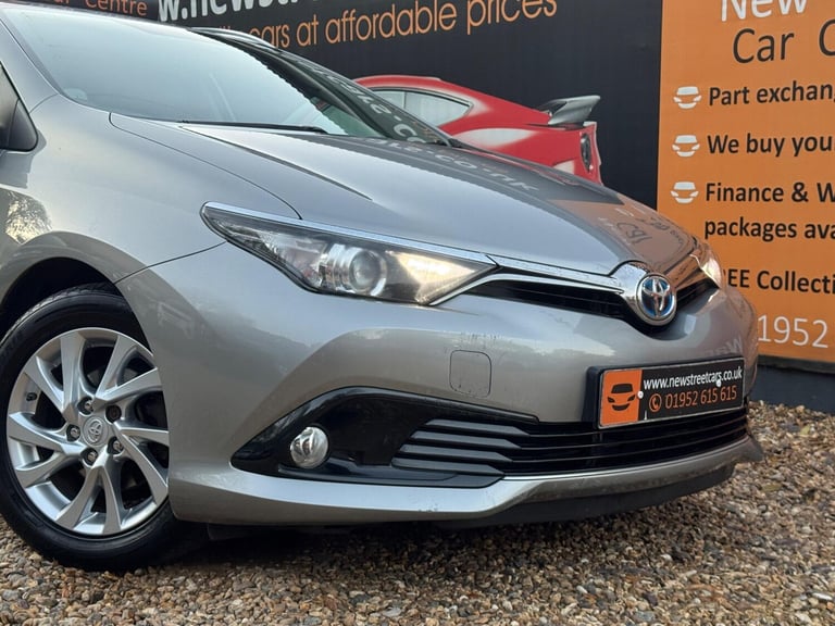 2015 Toyota Auris 1.8 VVT-h Icon Touring Sports CVT Euro 6 (s/s) 5dr ESTATE Petrol/Electric Hybri...