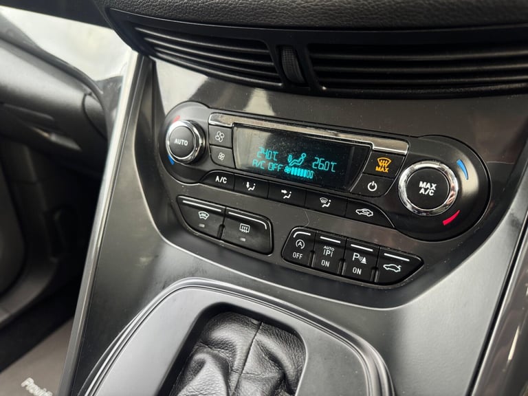 2016 Ford Kuga 2.0 TDCi 180 Titanium X Sport 5dr Powershift HATCHBACK DIESEL Automatic