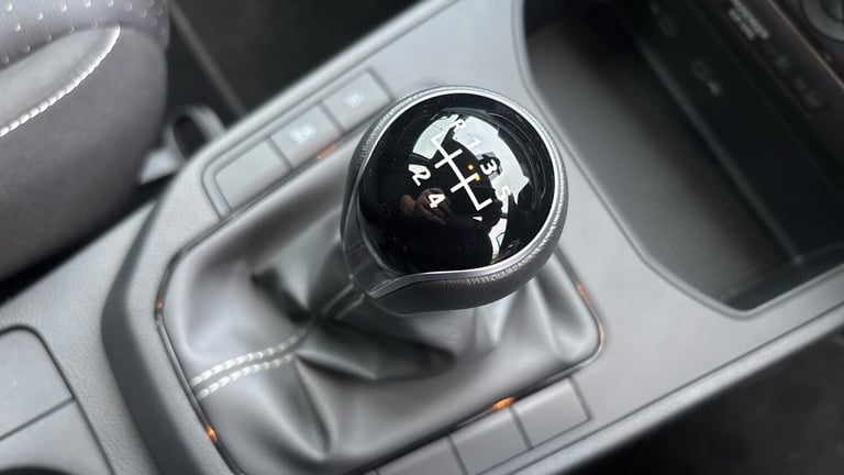 2022 SEAT Ibiza 1.0 TSI 95 SE Technology 5dr HATCHBACK PETROL Manual