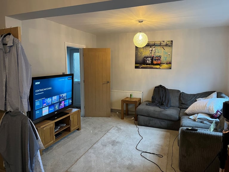 Double room in a quiet shared house
