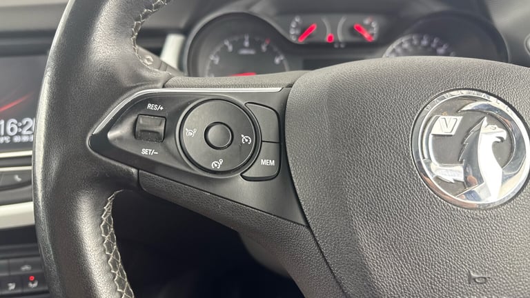 2021 Vauxhall Crossland X 1.2T [110] Griffin 5dr [6 Spd] [Start Stop] HATCHBACK PETROL Manual