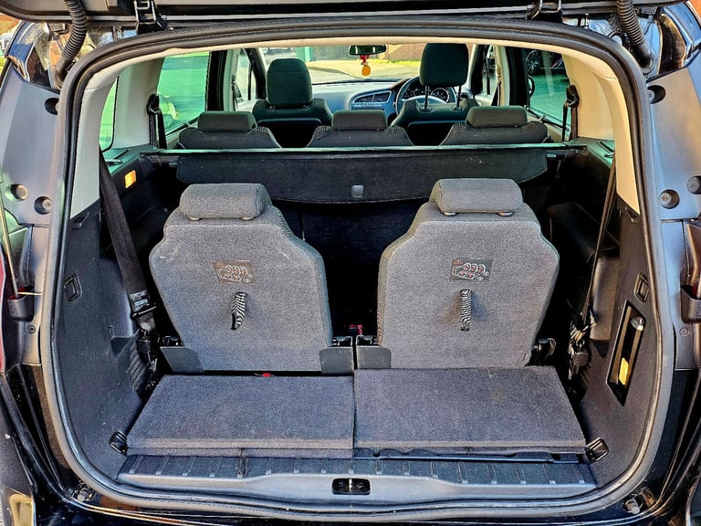 Peugeot 5008 Allure Automatic 