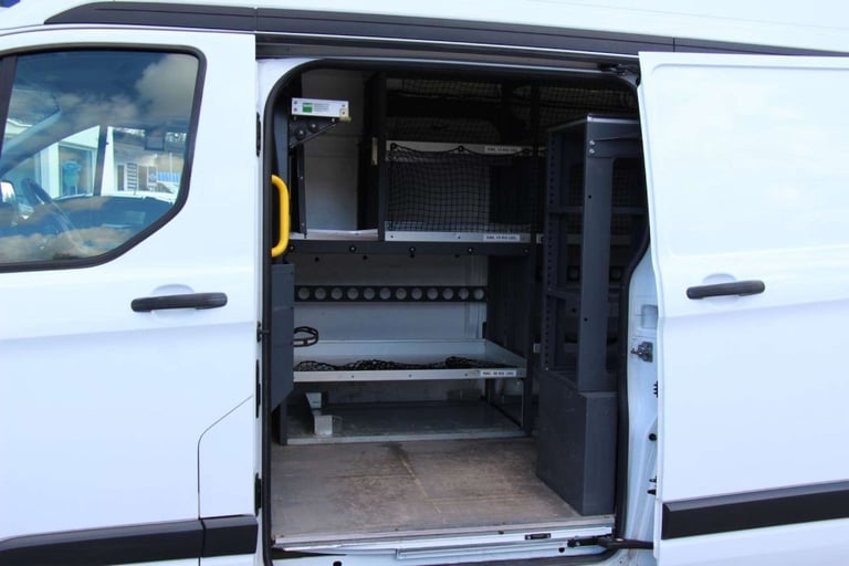 2016 Ford Transit Custom 2.0 290 HR P/V 104 BHP - NO VAT - A/C - CLEAN EXAMPLE - HEATED SIDE MIRR...