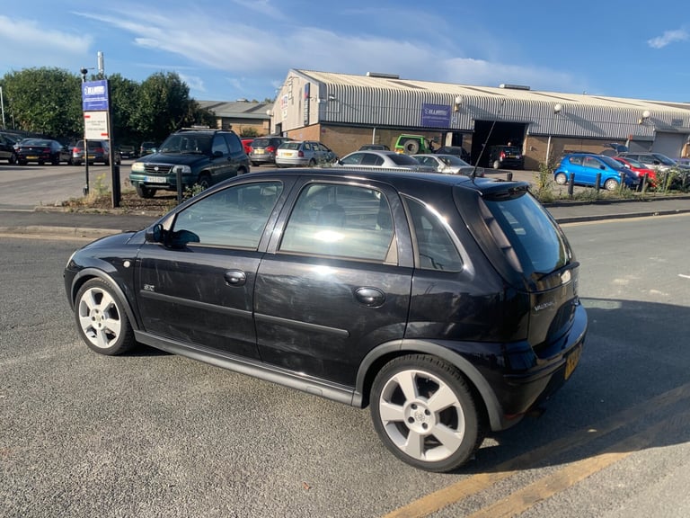 2004 Vauxhall Corsa 1.4i 16V SRi 5dr HATCHBACK PETROL Manual