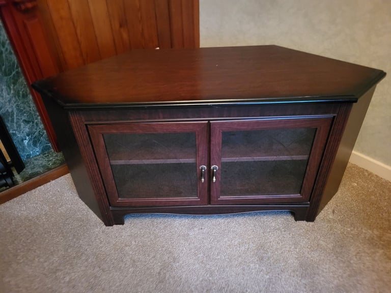 TV CORNER CABINET