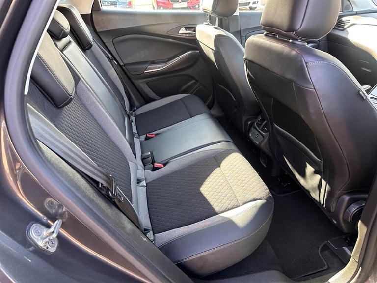 2019 Vauxhall Grandland X 1.5 Turbo D BlueInjection Sport Nav Euro 6 (s/s) 5dr SUV Diesel Manual