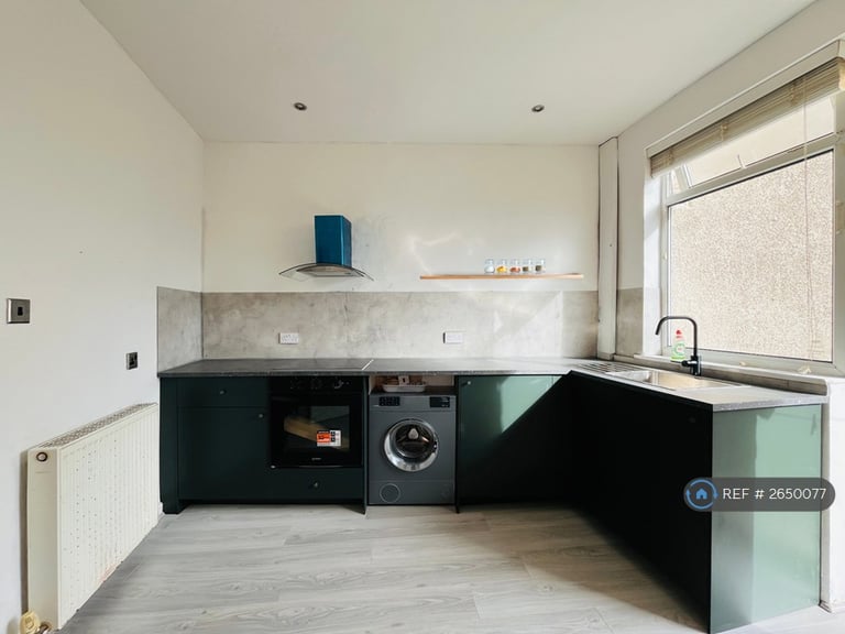 2 bedroom house in Astley Street, Manchester, SK16 (2 bed) (#2650077)