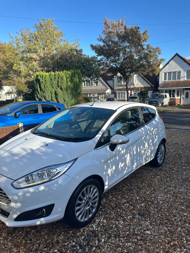Ford, FIESTA, Hatchback, 2014, Manual, 998 (cc), 3 doors