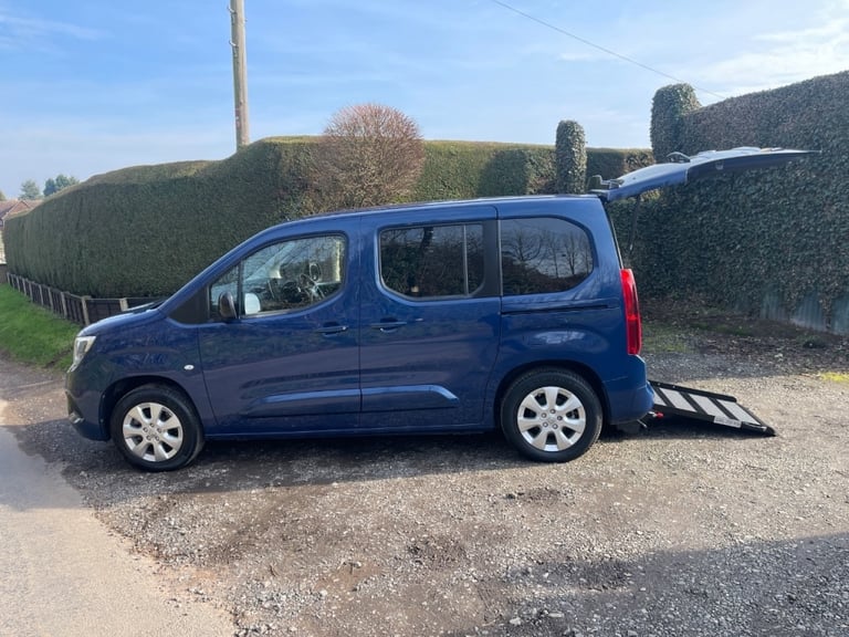  Vauxhall Combo-life 1.2 Turbo 130 SE 5dr AUTOMATIC WHEELCHAIR ACCESSIBLE
