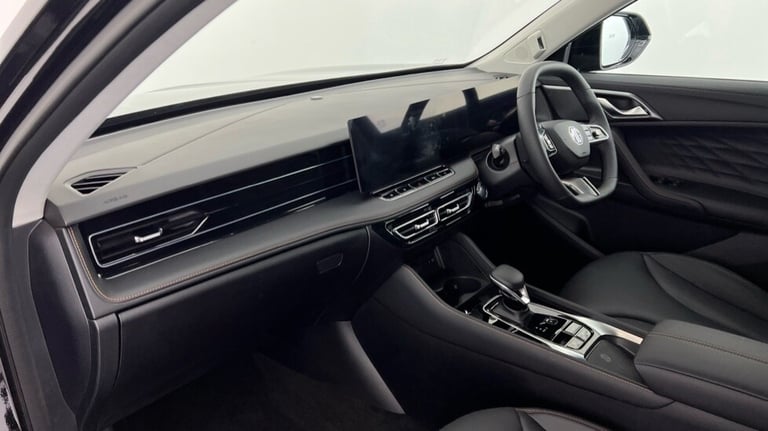 2024 MG MG HS 1.5 T-GDI Trophy 5dr DCT Hatchback Petrol Automatic