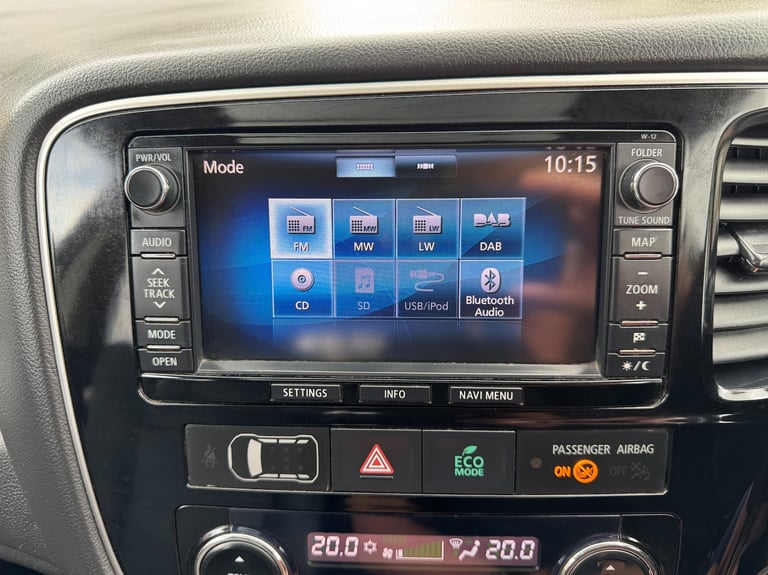2014 Mitsubishi Outlander 2.2 DI-D GX4 SUV 5dr Diesel Manual 4WD Euro 5 (s/s)
