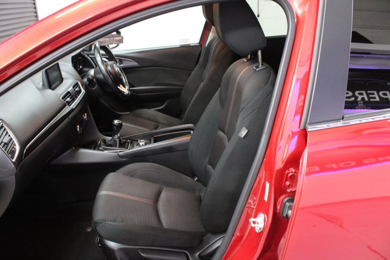 2017 Mazda Mazda3 2.0 SKYACTIV-G Sport Nav Euro 6 (s/s) 5dr HATCHBACK Petrol Manual