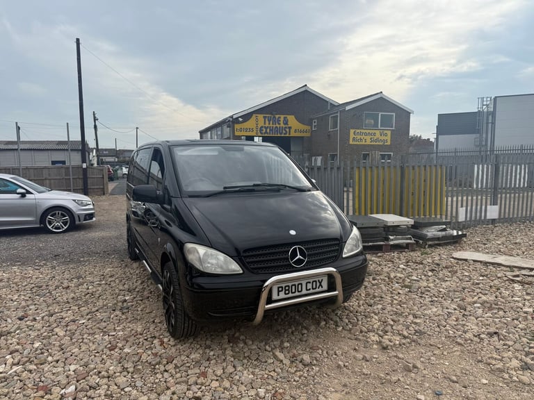 image for 2010 Mercedes-Benz Vito 109CDI Van PANEL VAN DIESEL Manual