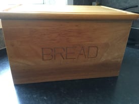 image for Bread Bin and chopping board