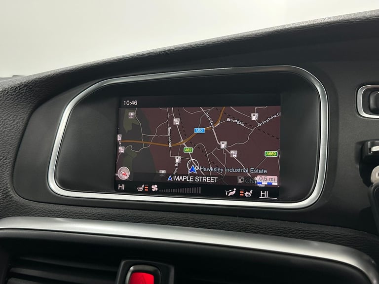 2017 Volvo V40 2.0 D2 R-Design Nav Plus Auto Euro 6 (s/s) 5dr HATCHBACK Diesel Automatic