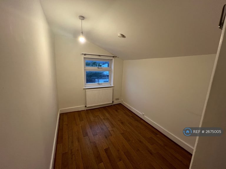 3 bedroom house in Chaucer Road, Gillingham, ME7 (3 bed) (#2675005)