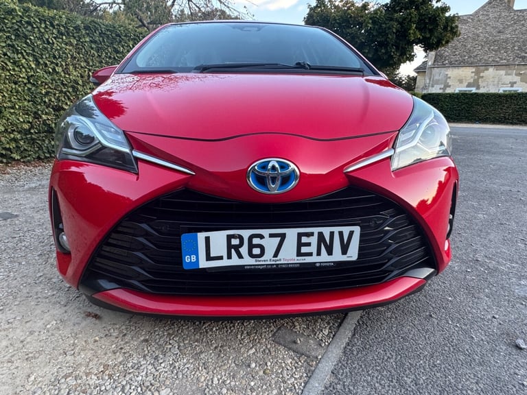 2017 Toyota Yaris 1.5 Hybrid Icon Tech 5dr CVT HATCHBACK Petrol/Electric Hybrid Automatic