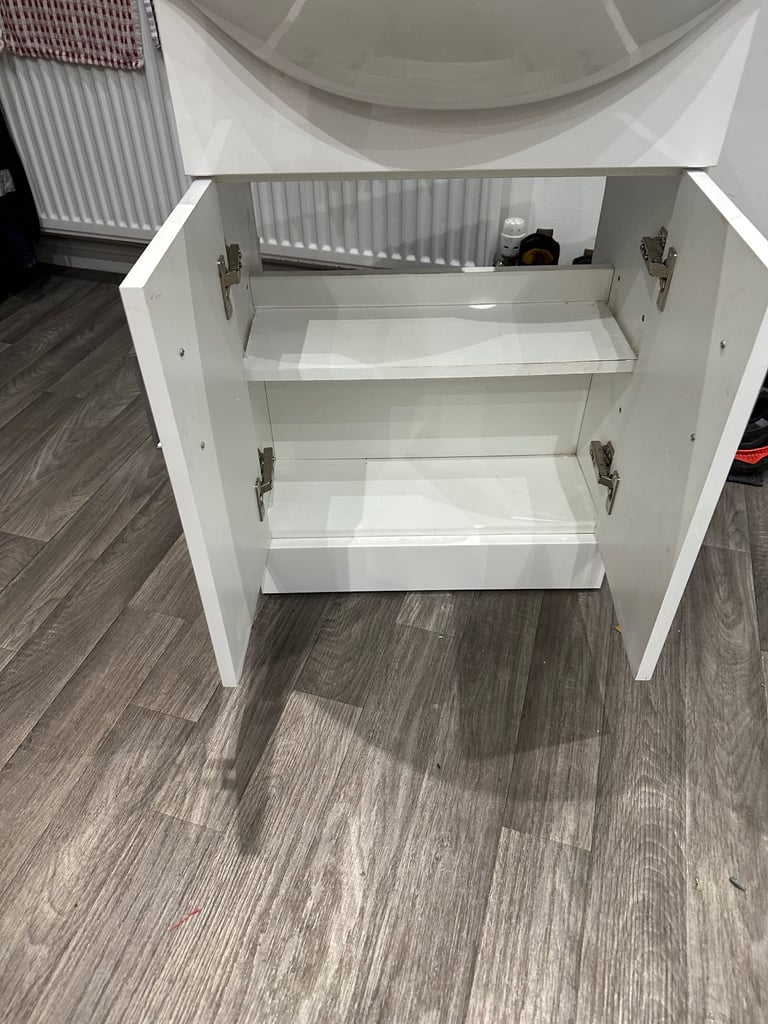 Vanity unit 