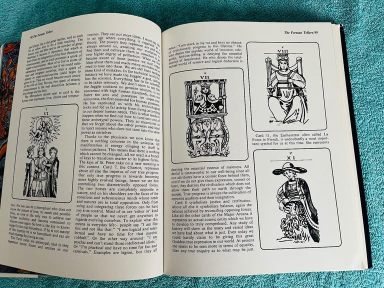 Large book of ‘Fate & Fortune. ALL Horoscopes VGC. 