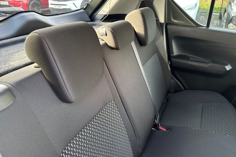 2021 Suzuki Ignis 92905 Hatchback Petrol Manual