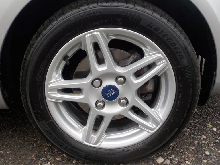2013 Ford Fiesta 1.25 82 Zetec 3dr HATCHBACK PETROL Manual
