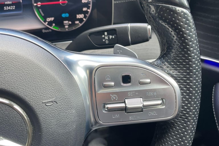  Mercedes-Benz E-Class 2.0 E300de 13.5kWh AMG Line (Premium Plus) Estate 5dr Diesel Plug-in Hybri...