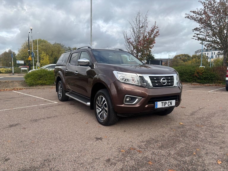 2017 Nissan Navara 2.3 dCi Tekna Pickup Double Cab 4dr Diesel Auto 4WD Euro 6 (190 ps) PICK UP Di...