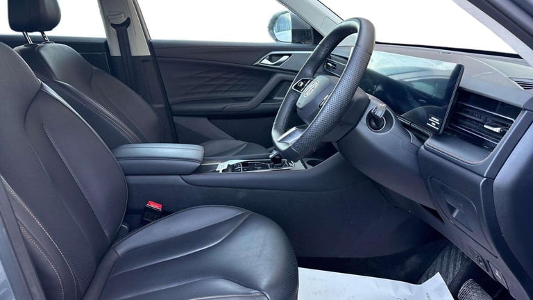2025 MG MG HS 1.5 T-GDI Trophy 5dr DCT ESTATE PETROL Automatic