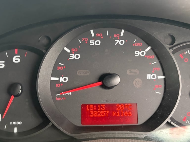 2017 Renault Master SL28dCi 110 Business WHEELCHAIR ACCESS/CAMPER PANEL VAN Diesel Manual