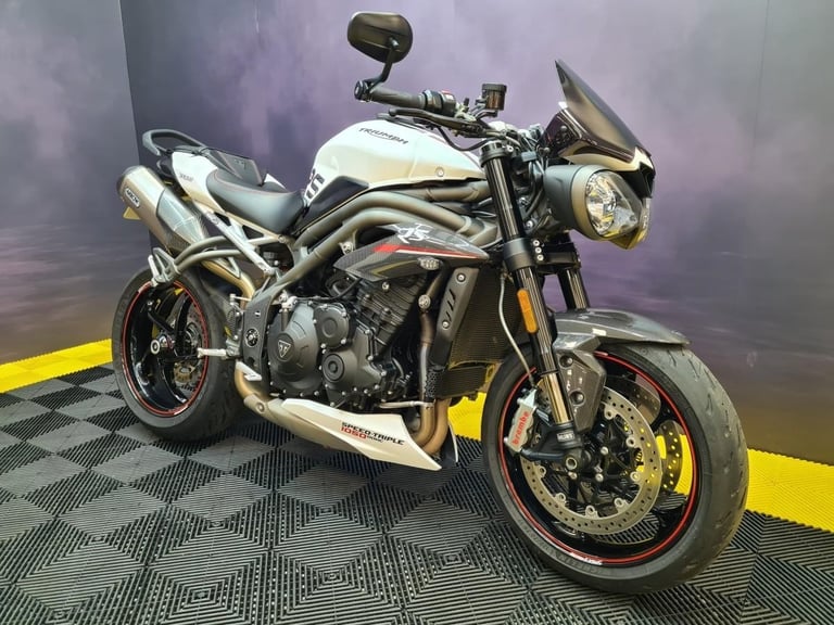 Triumph Speed Triple RS 1050 White 2018